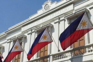 Gov’t hikes T-bill award as rates go down with Fed seen to ease further