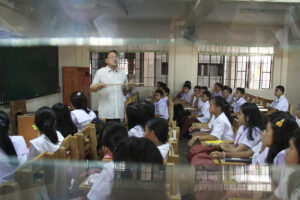 Hasten classroom bill OK — senator